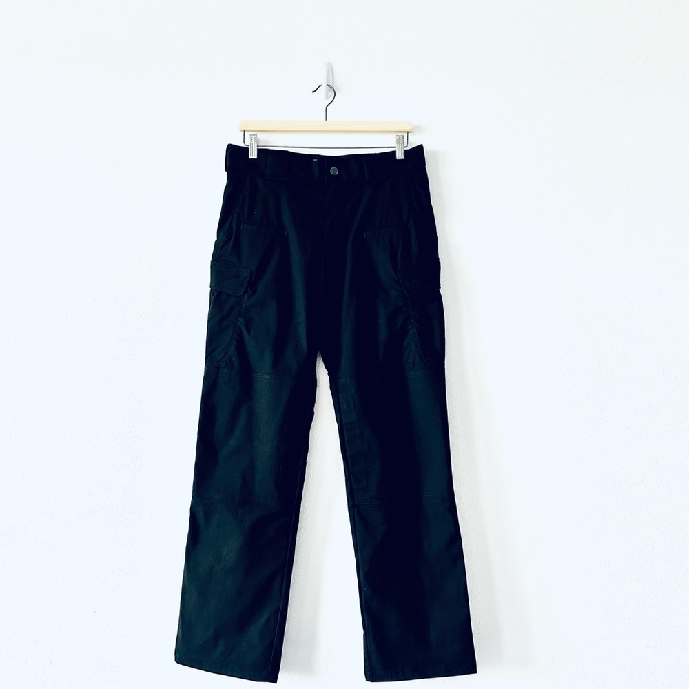 5.11 Stryke Tactical pants: Size 30 X 32